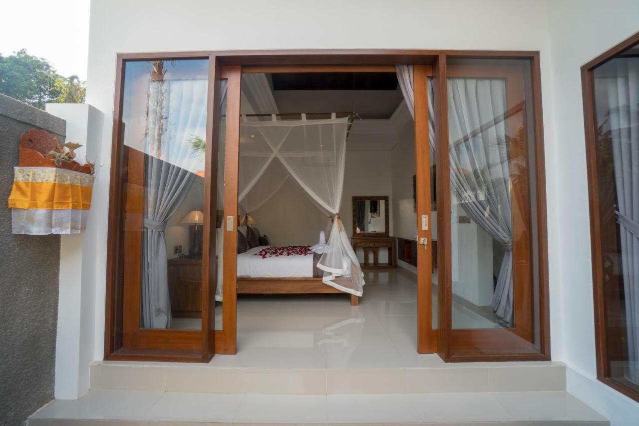 Royani Villa Sukawati  Exterior photo